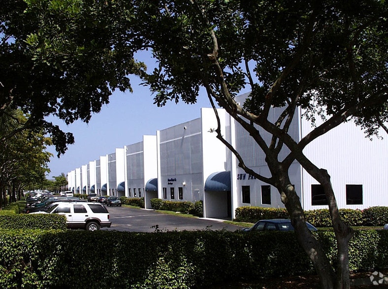 More Photos Of 2101 NW 33rd St, Pompano Beach Unknown For Lease