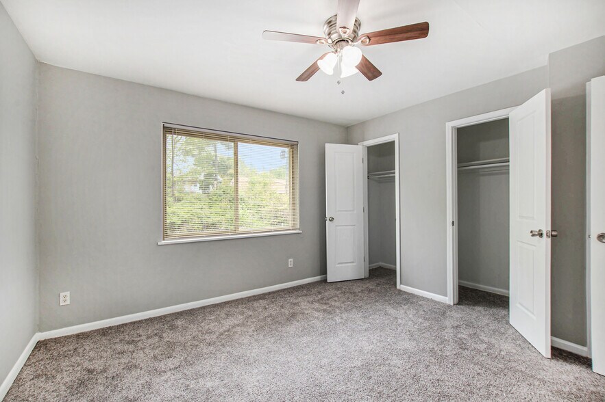 More Photos Of 7000 Cleveland Ave, Kansas City Apartments For Sale