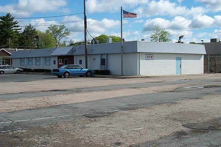 More Photos Of 10 Highland Ave, Randolph Freestanding For Lease