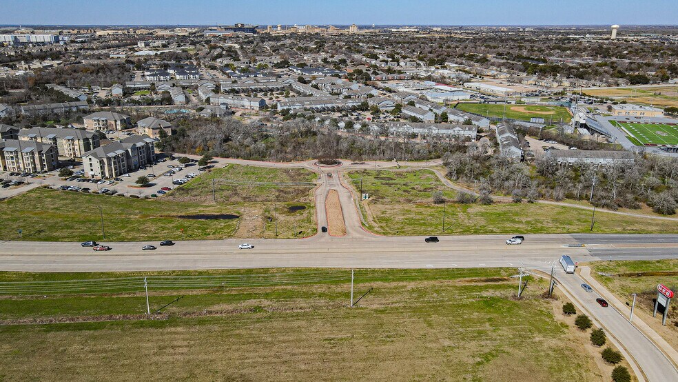 More Photos Of Farm to Market Road 2818, College Station Land For Lease