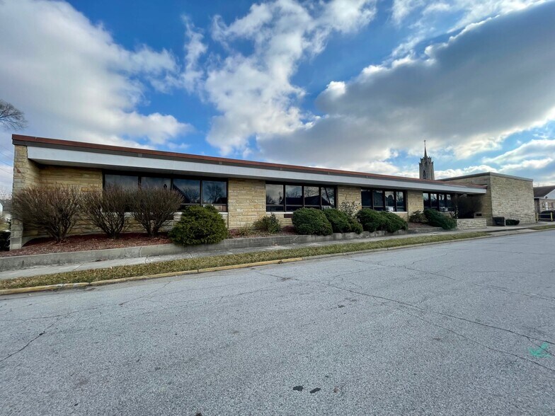 More Photos Of 804 S Purdum St, Kokomo Schools For Sale