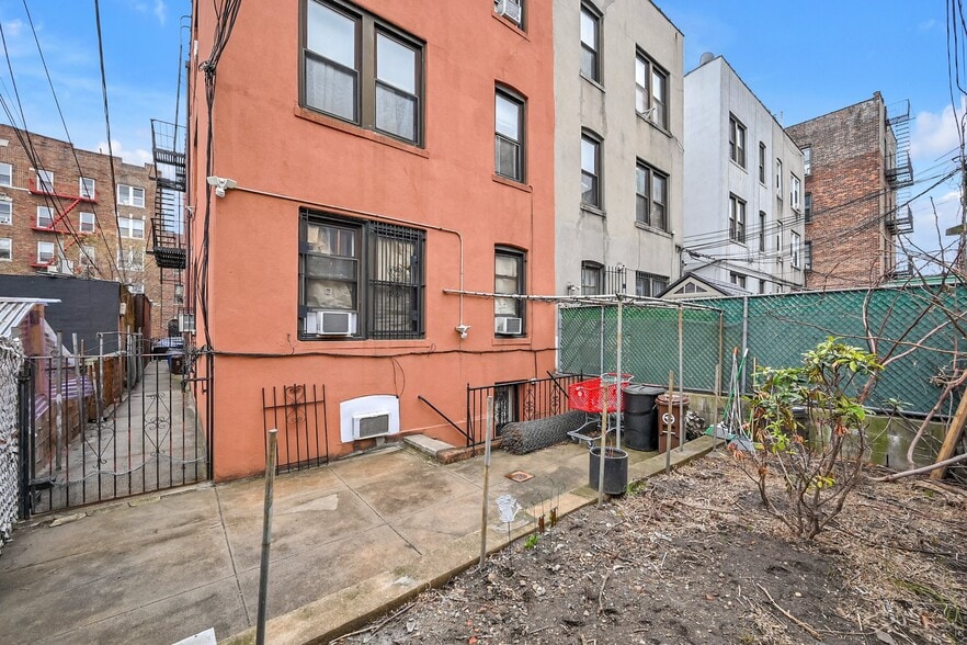 More Photos Of 40-12 67th St, Woodside Apartments For Sale
