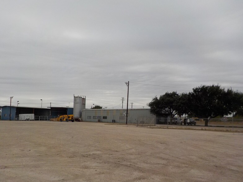 More Photos Of 2625 W Spur 54, Harlingen Storefront Retail Office For Sale