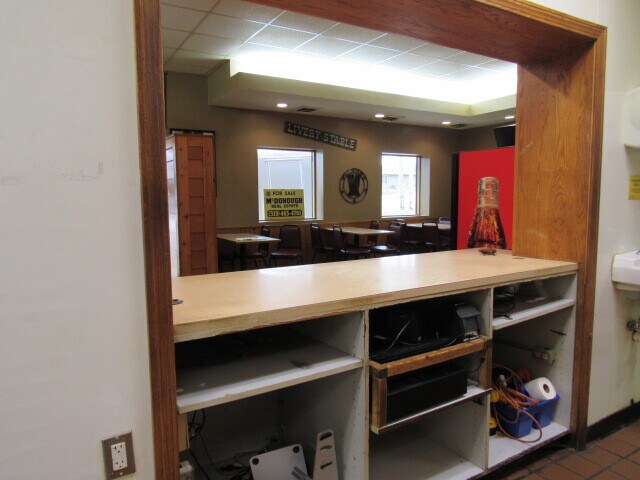 More Photos Of 509 E Oak St, Monticello Lodge Meeting Hall For Sale