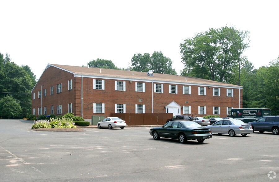 More Photos Of 693 Bloomfield Ave, Bloomfield Office For Sale