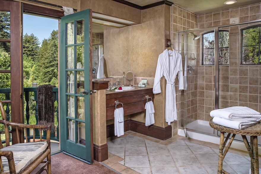 More Photos Of 13555 Hwy 116, Guerneville Hotel For Sale
