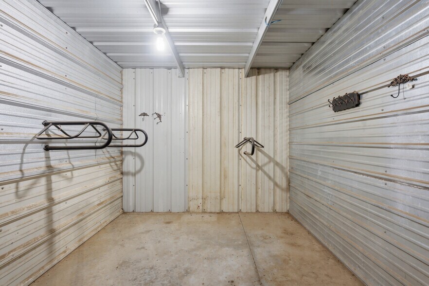 More Photos Of 10465 Elizas Rd, Saint George Horse Stables For Sale