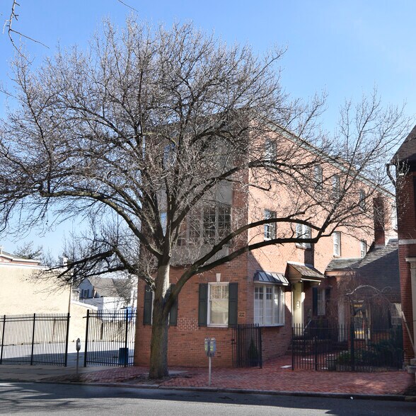 More Photos Of 1314 N King St, Wilmington Office Residential For Lease