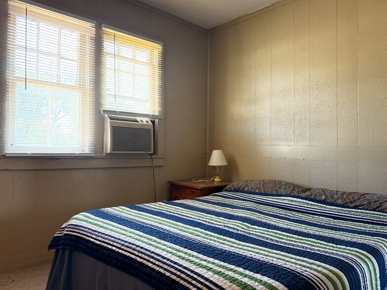 More Photos Of 607 W Wilson St, Borger Apartments For Sale