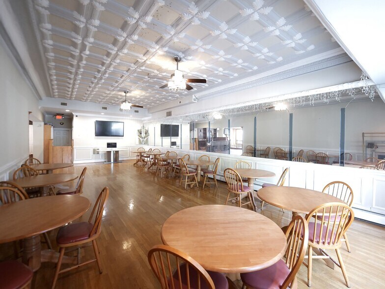More Photos Of 3256-3258 N Elston Ave, Chicago Storefront Retail Residential For Sale