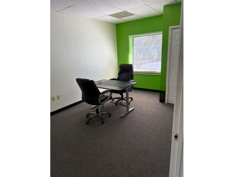 More Photos Of 3586 Aloma Ave, Winter Park Office For Sale
