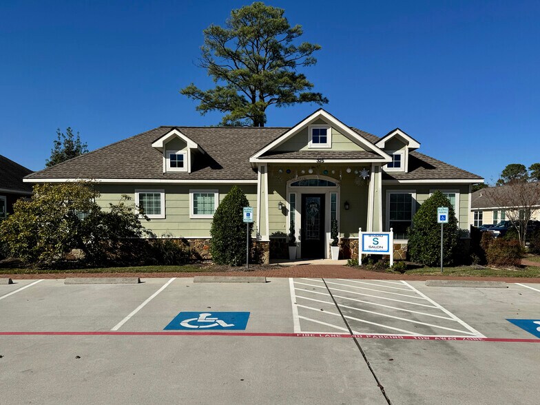 More Photos Of 8900 Eastloch Dr, Spring Unknown For Lease