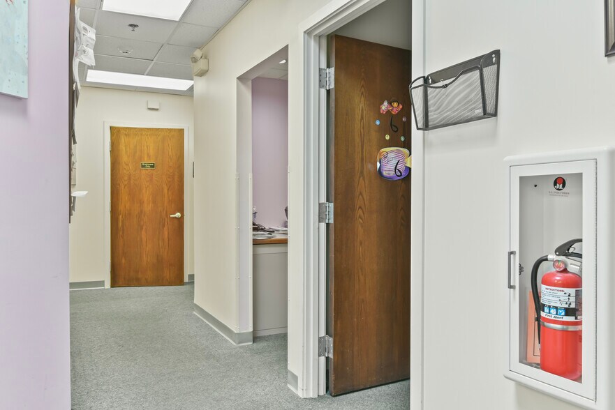 More Photos Of 845 N Main St, Providence Medical For Sale