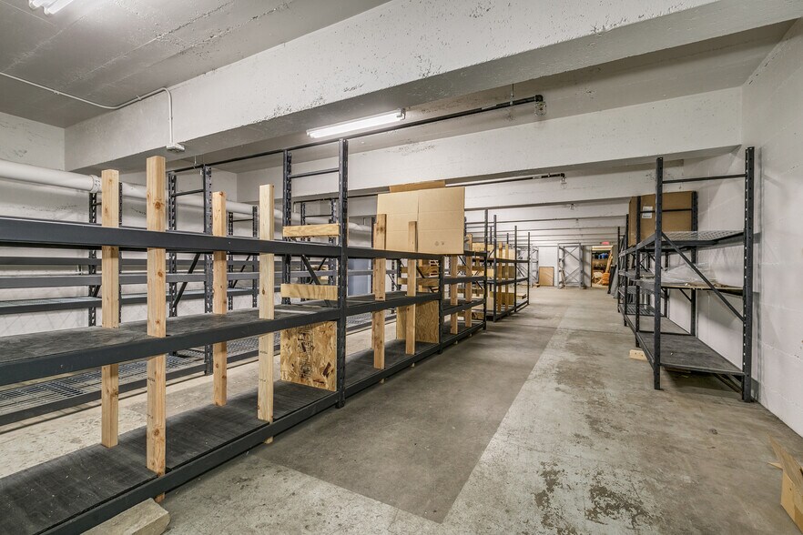 More Photos Of 2336 Territorial Rd, Saint Paul Warehouse For Sale