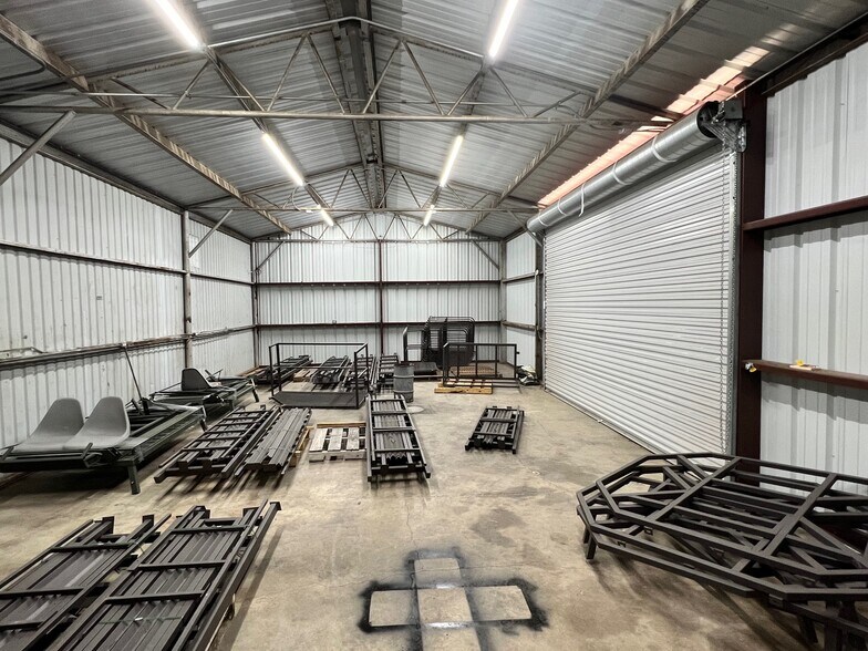 More Photos Of 401 E Central Ave, Comanche Storefront For Sale