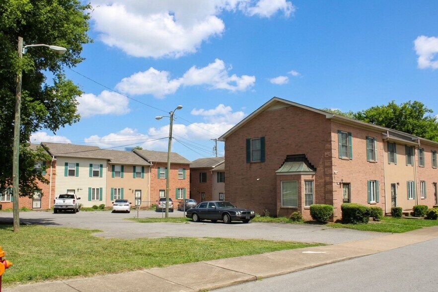 More Photos Of 516 19th Ave N, Nashville Apartments For Sale