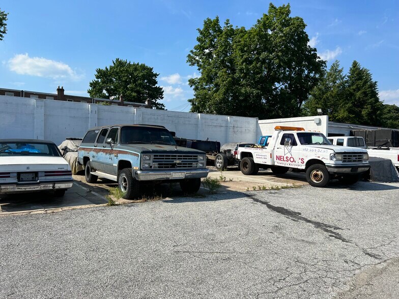 More Photos Of 410 S Springfield Rd, Clifton Heights Industrial For Sale