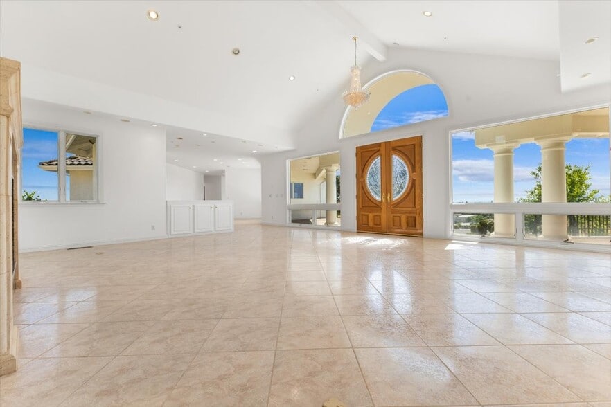 More Photos Of 4076-4080 Old Redwood Hwy, Santa Rosa Winery Vineyard For Sale