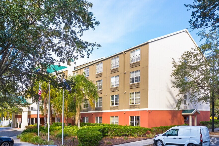 More Photos Of 5730 Gantt Rd, Sarasota Hotel For Sale