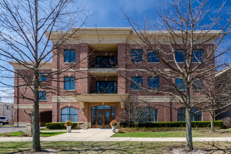 Primary Photo Of 3556 Western Ave, Highland Park Apartments For Sale