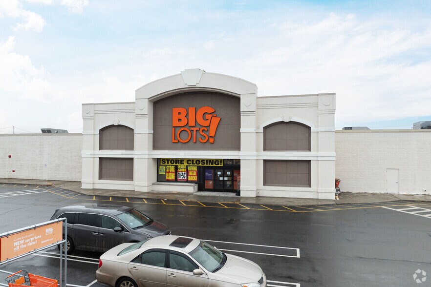 More Photos Of 1355-1379 Ulster Ave, Kingston Storefront For Lease