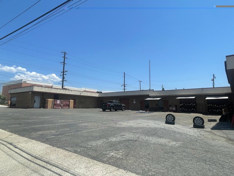 Primary Photo Of 8901-8939 Rose Ave, Montclair Auto Repair For Lease