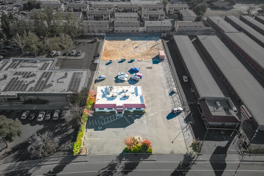 More Photos Of 7223 55th St, Sacramento Restaurant For Sale
