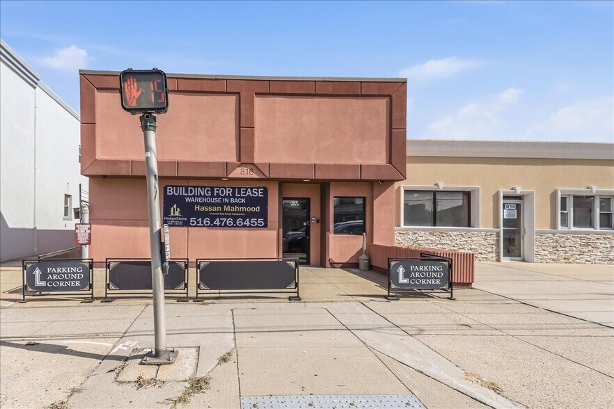More Photos Of 816 Hempstead Tpke, Franklin Square Office For Lease