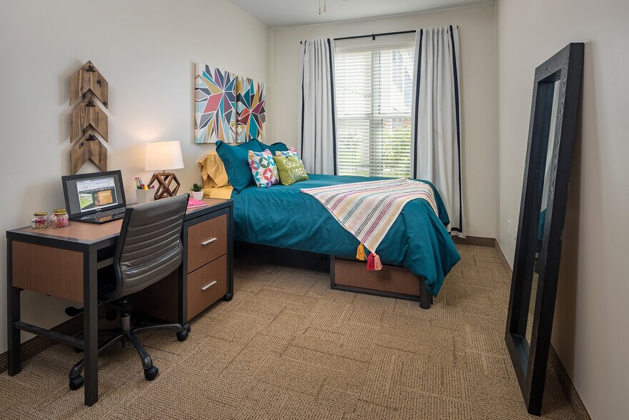 More Photos Of 210 North Edward Gary St, San Marcos Apartments For Lease