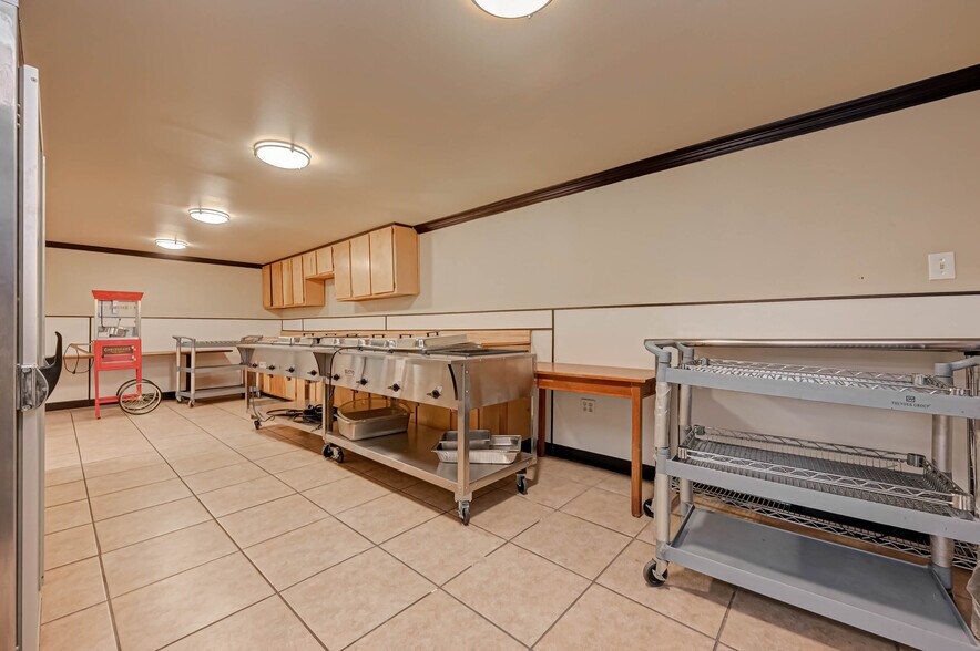 More Photos Of 3402 Amanda Ln, Houston Flex For Sale