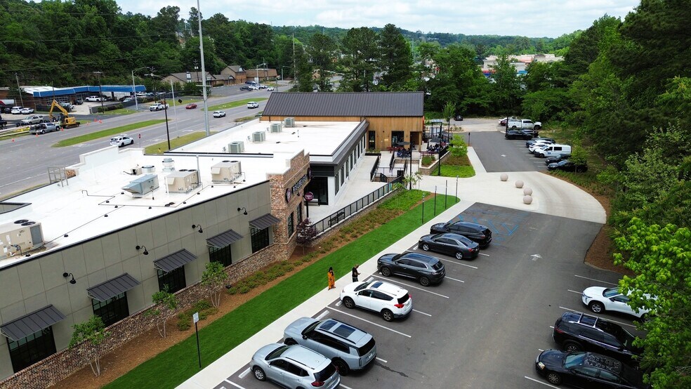 More Photos Of 1467 Montgomery Hwy, Vestavia Hills Storefront For Lease