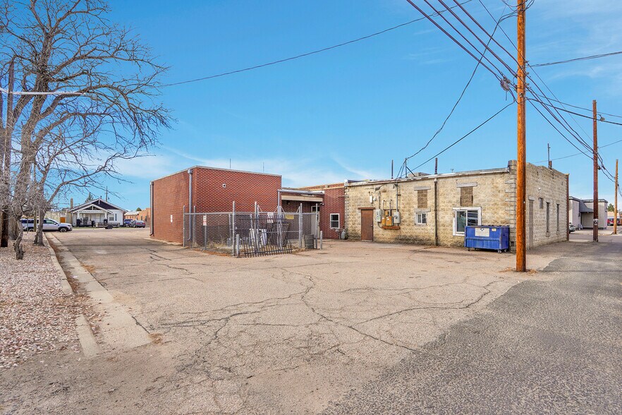 More Photos Of 330 Park Ave, Fort Lupton Office For Lease