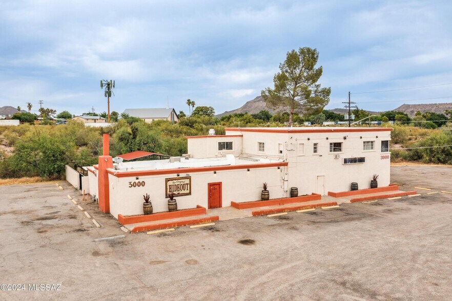 More Photos Of 3000 S Mission Rd, Tucson Storefront Retail Residential For Sale