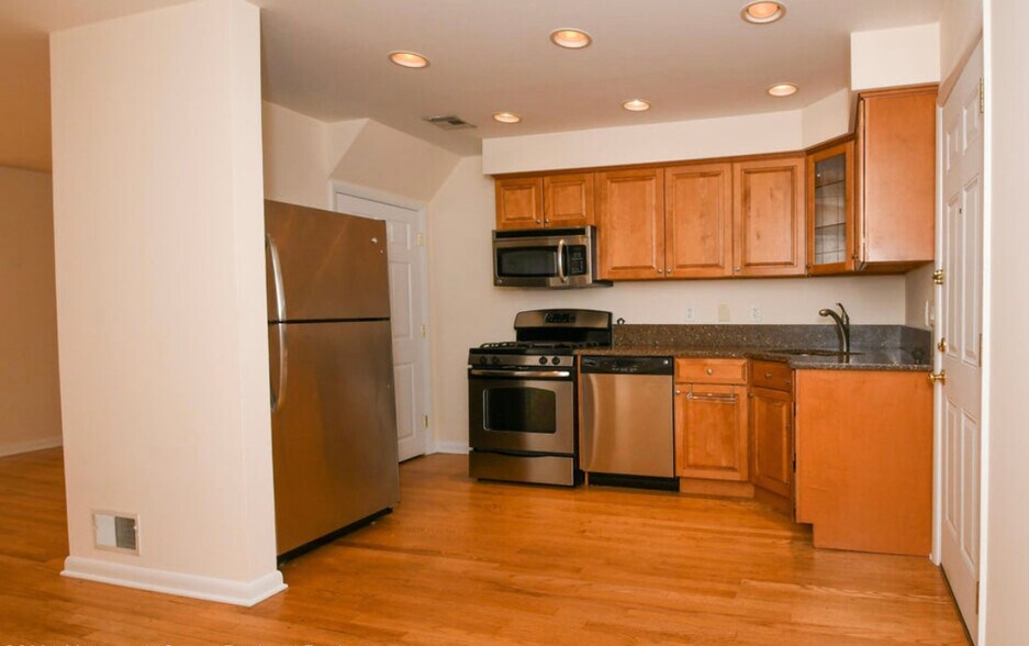 More Photos Of 2538 Belmar Blvd, Belmar Apartments For Sale