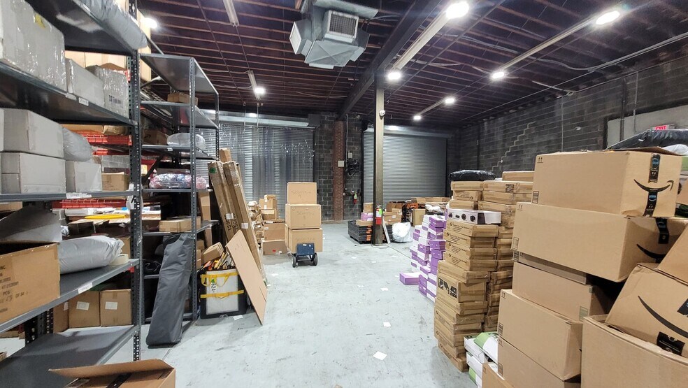 More Photos Of 293-309 Marshall St, Paterson Warehouse For Lease