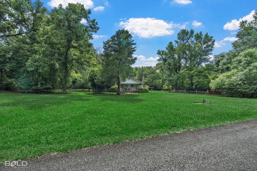 More Photos Of 829 Barnes rd, Athens Land For Sale