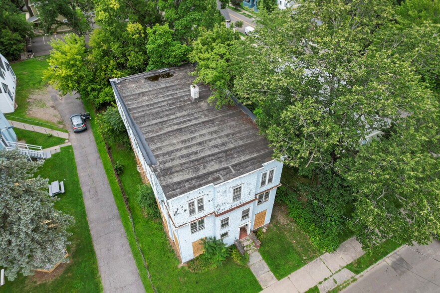 More Photos Of 93 Walnut St, Binghamton Apartments For Sale