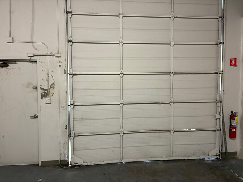 More Photos Of 20974-20988 Corsair Blvd, Hayward Research And Development For Lease