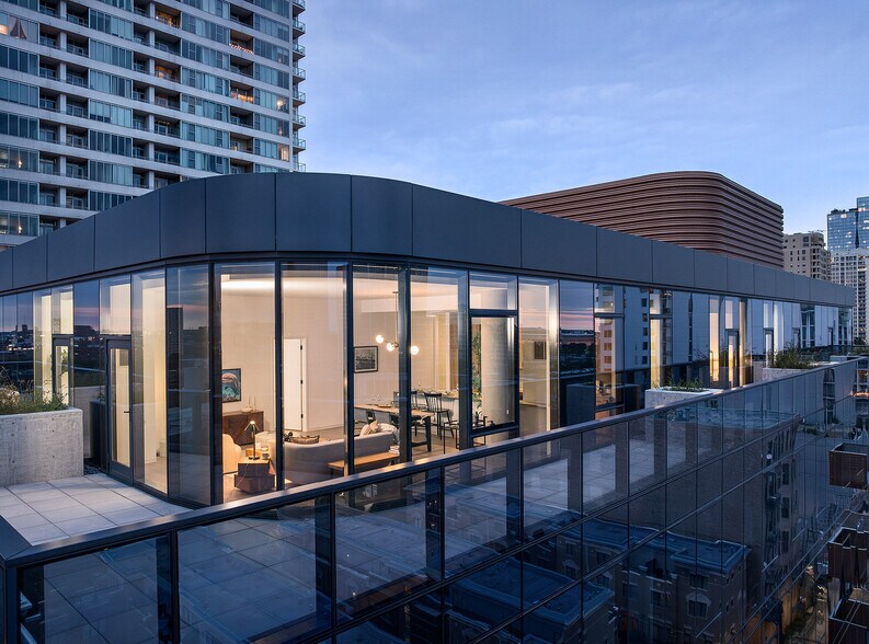 More Photos Of 1717 S Michigan Ave, Chicago Apartments For Lease