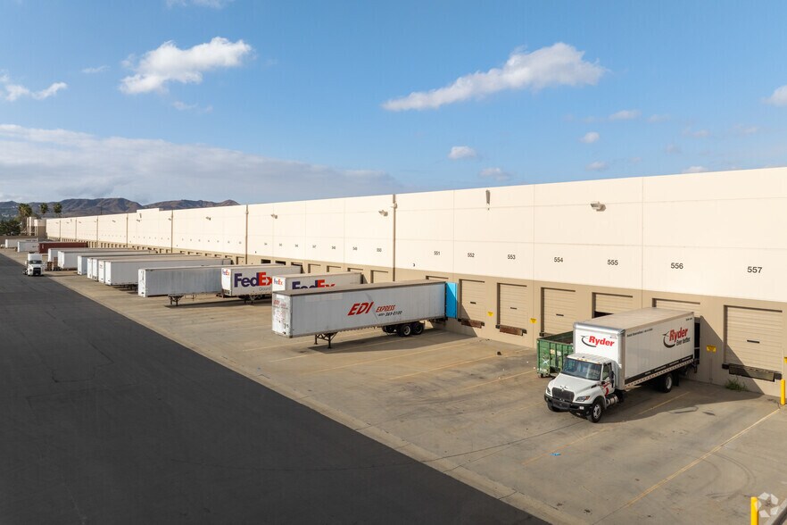 More Photos Of 5116-5166 Chino Hills Pky, Chino Unknown For Lease
