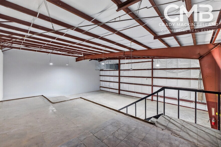 More Photos Of 300 Industrial Park Blvd, Sebastian Unknown For Lease