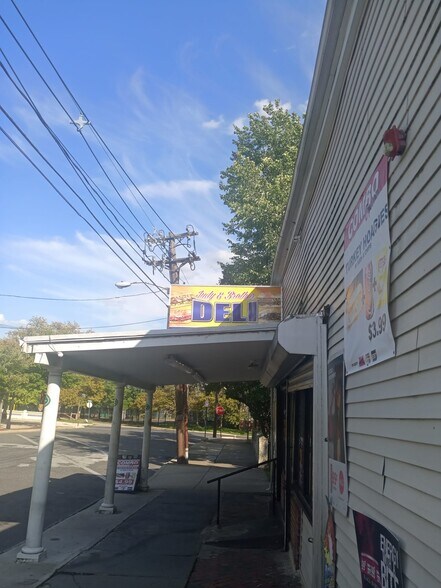 Primary Photo Of 17 Spring St, Trenton General Retail For Sale