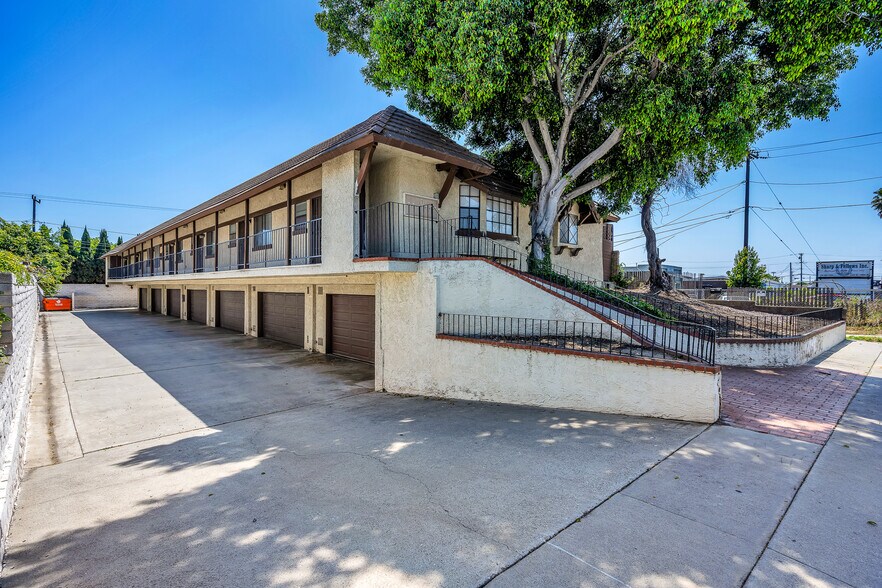 Primary Photo Of 1316 W 166th St, Gardena Apartments For Sale