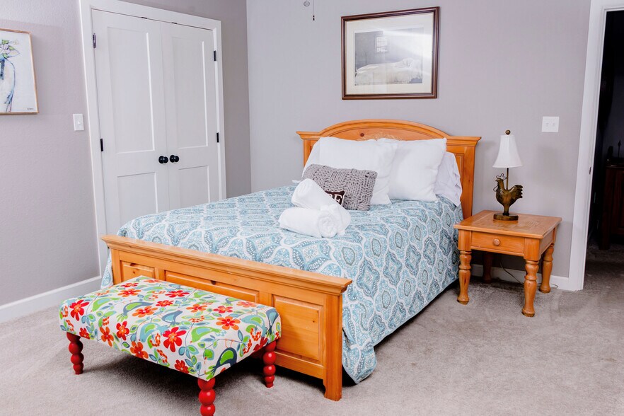 More Photos Of 19430 Highway 80, Hulbert Specialty For Sale