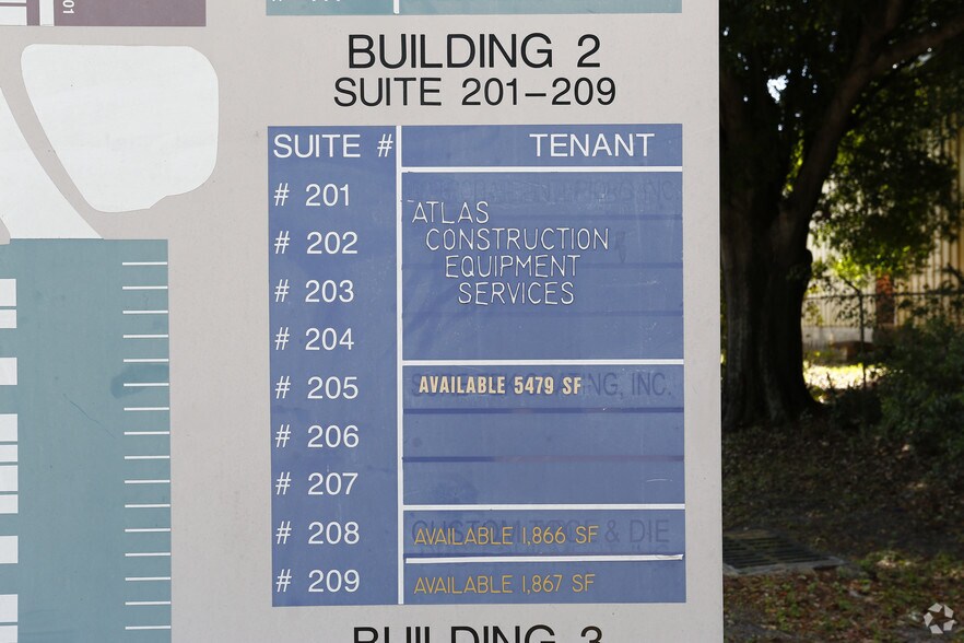 More Photos Of 12001 49th St, Clearwater Warehouse For Lease
