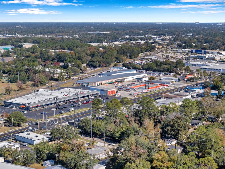 More Photos Of 1130 Fountain Rd, Jacksonville Apartments For Sale