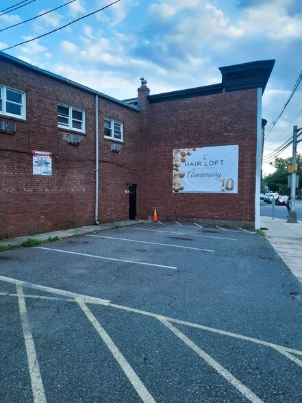 More Photos Of 476 Main St, Metuchen Storefront Retail Residential For Sale