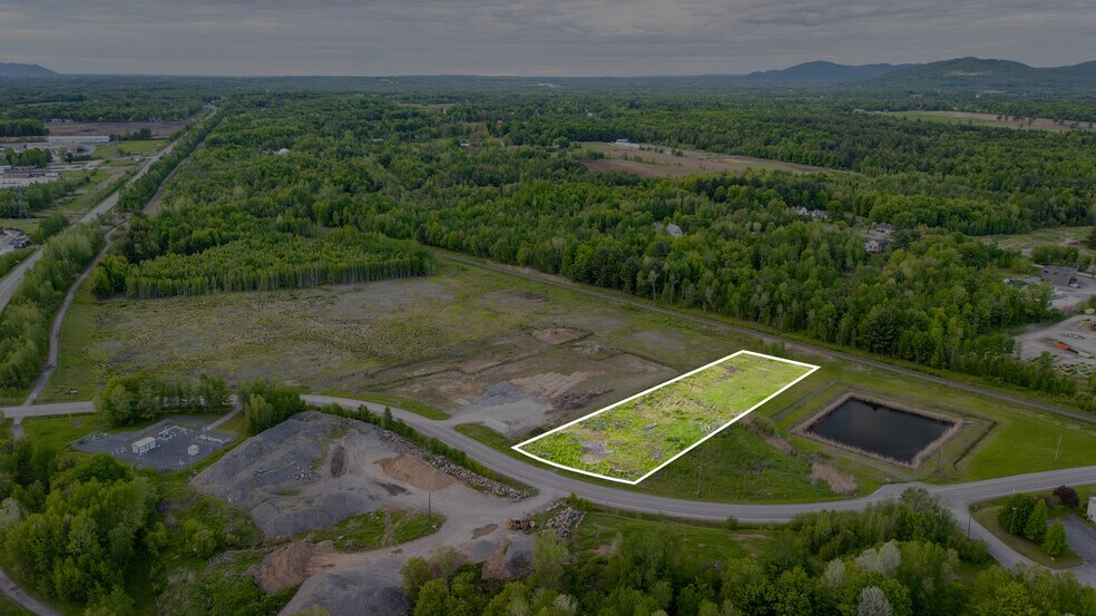 Primary Photo Of 233 Rue Brosseau, Cowansville Land For Sale