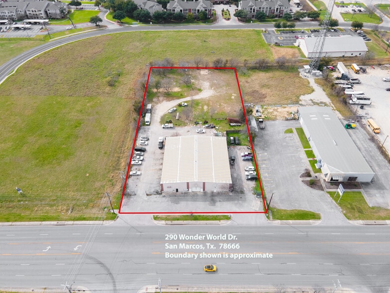 More Photos Of 290 Wonder World Dr, San Marcos Warehouse For Lease