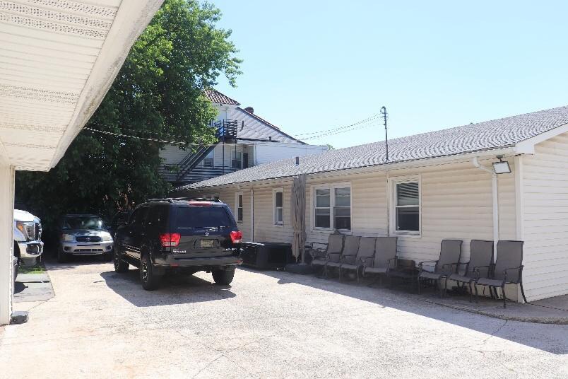 More Photos Of 500 Cherry St, Elizabeth Assisted Living For Sale
